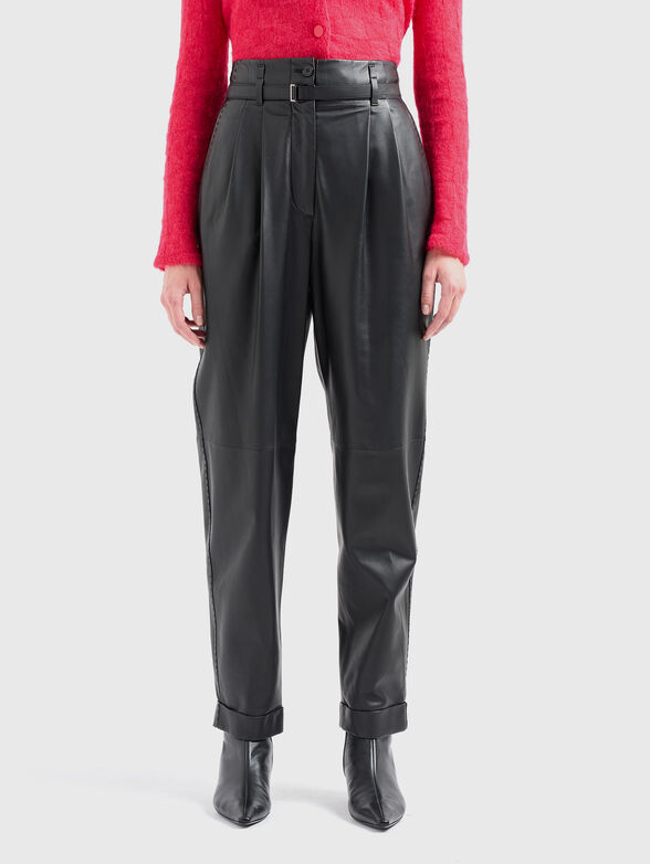 Trousers with high waist and belt - 1