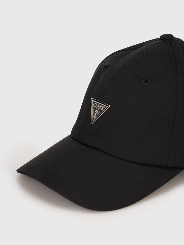 Baseball cap with logo - 3