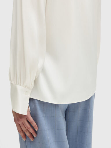 BARABI silk blouse with long sleeves - 5