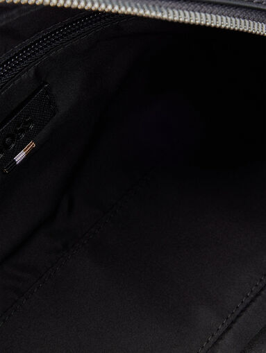 Case with monogram detailing  - 4