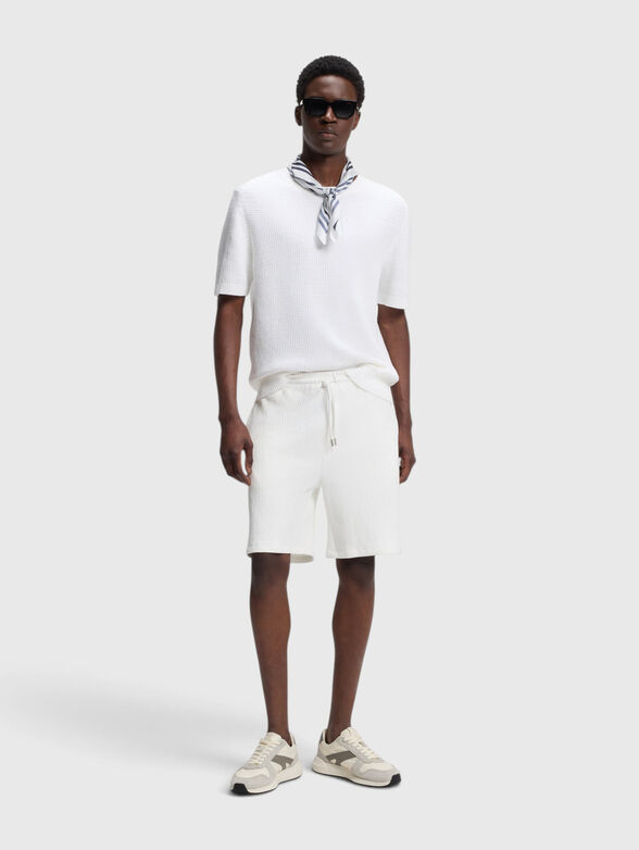 Cotton shorts with creased effect - 3