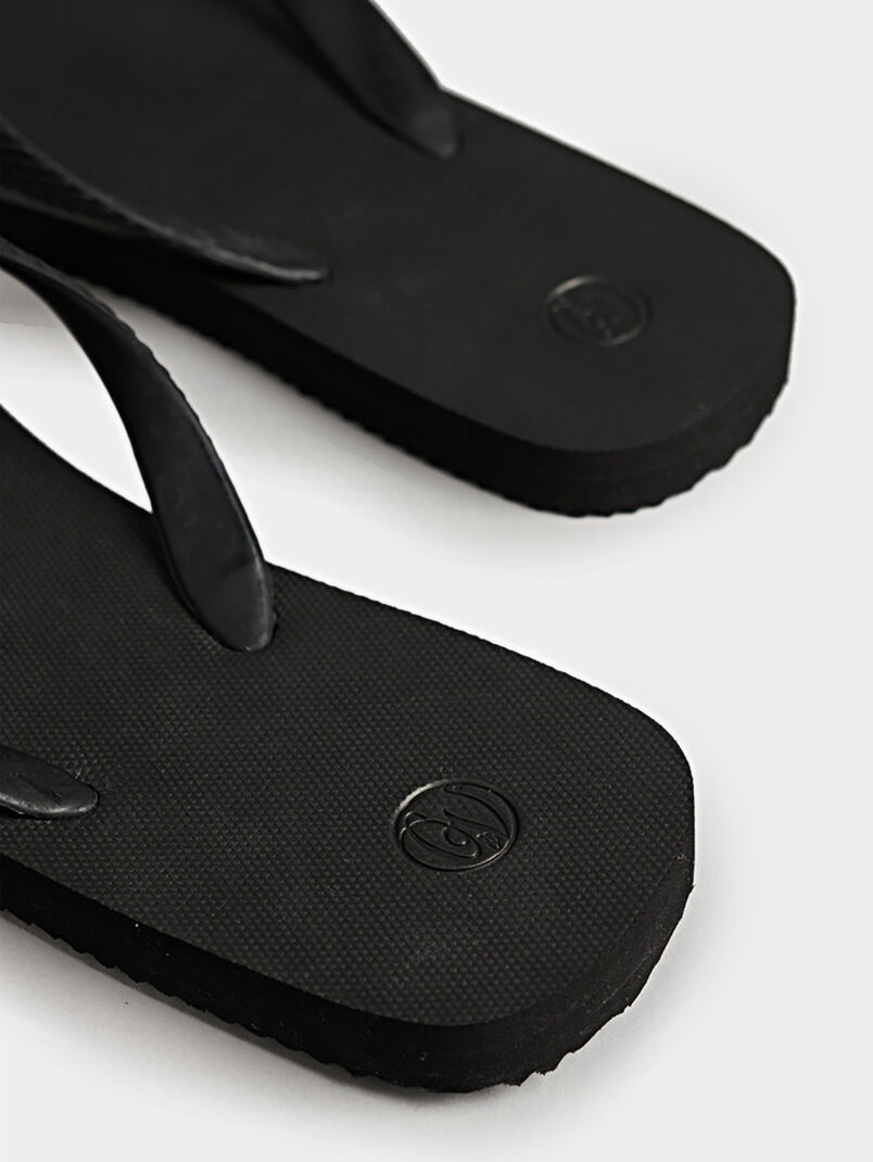 Black flip-flop - 3