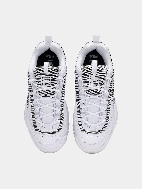 DISRUPTOR A sports shoes with colorful inserts - 6