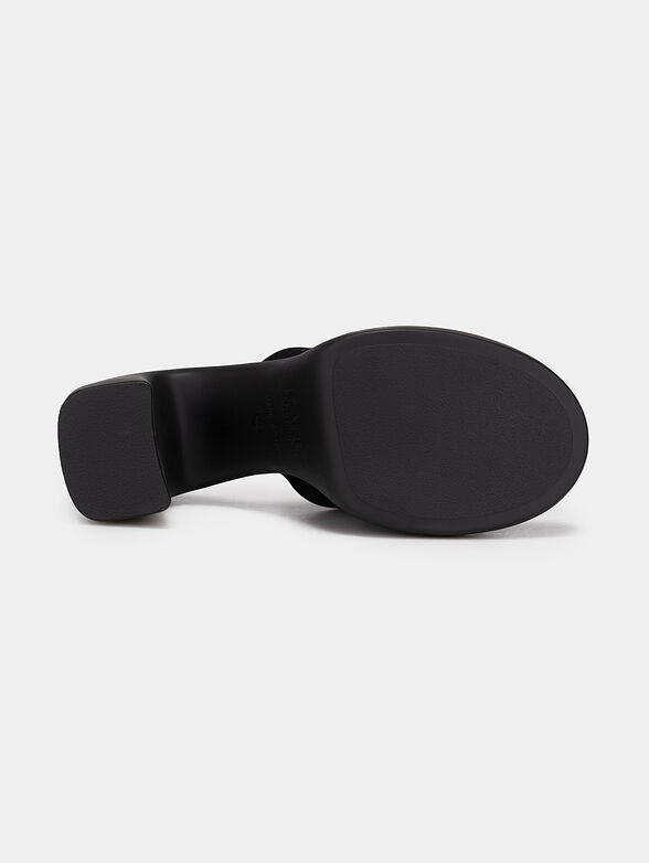 ASTRAGON HI sandals with thick heels and laces - 5