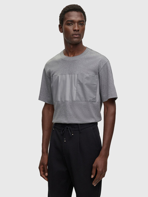 Black t-shirt with contrasting detail - 1