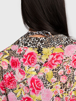 Shirt with floral motifs - 5