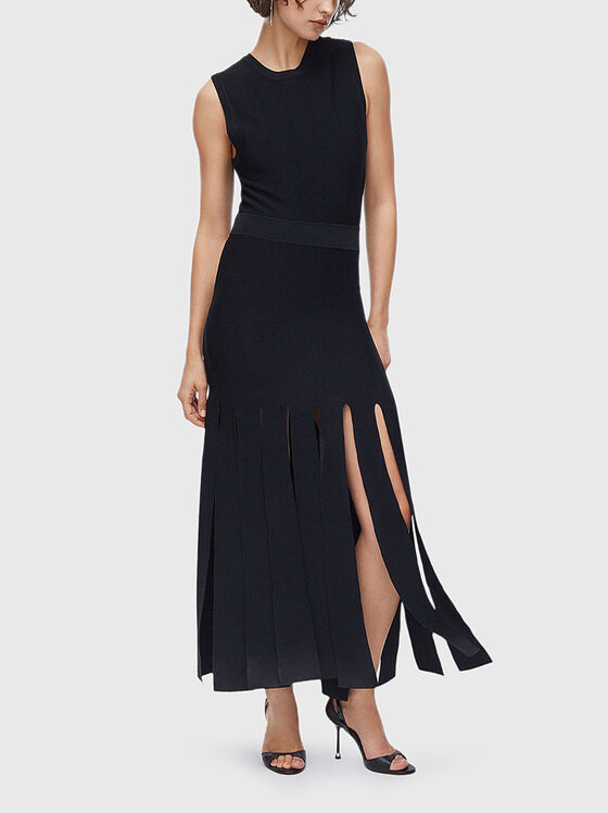 Knit dress with fringes - 1