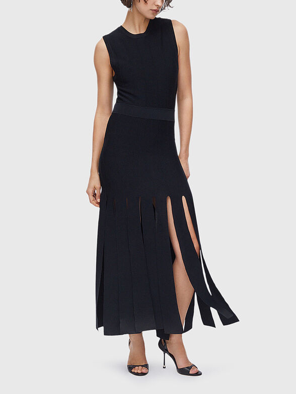 Knit dress with fringes - 1