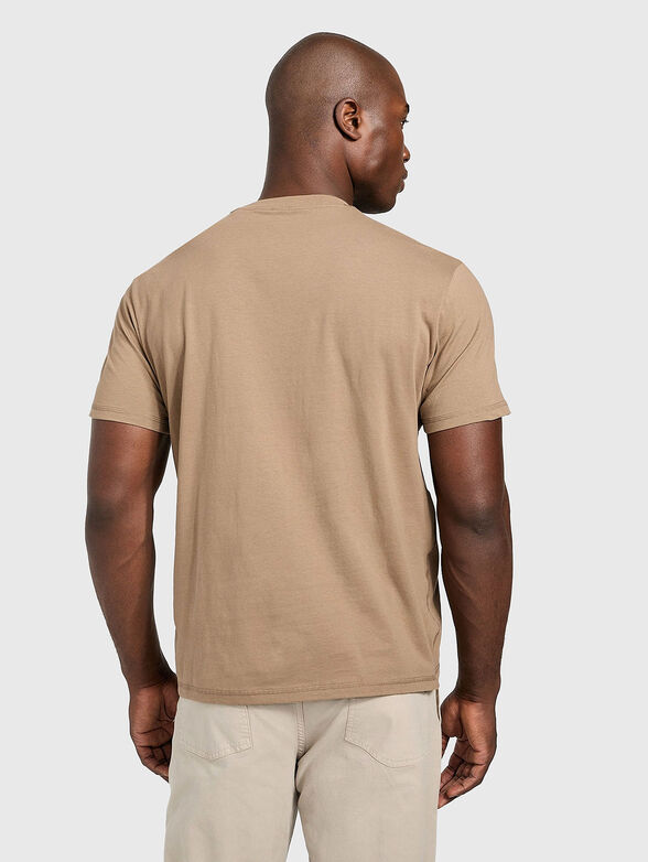 T-shirt with triangular logo - 3