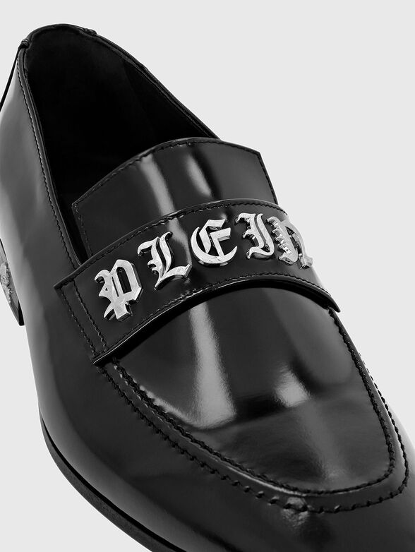 Leather loafers with gothic logo accent - 3