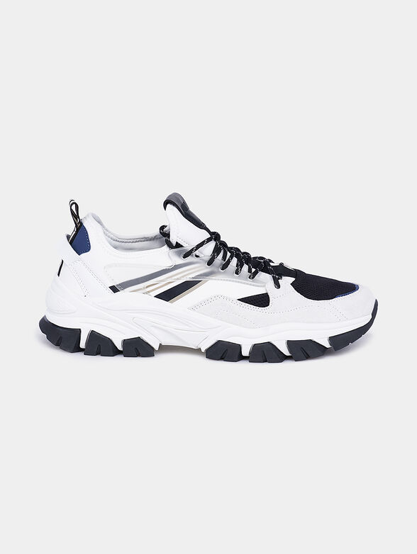 Sneakers with contrasting details - 1