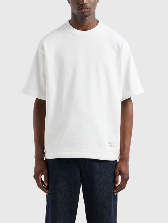 White T-shirt with logo patch - 1