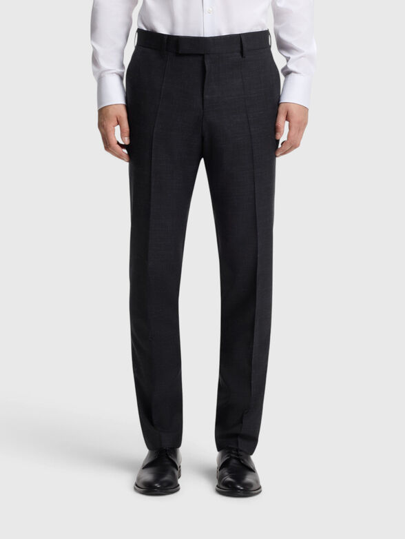 A suit made of a wool and silk blend - 4
