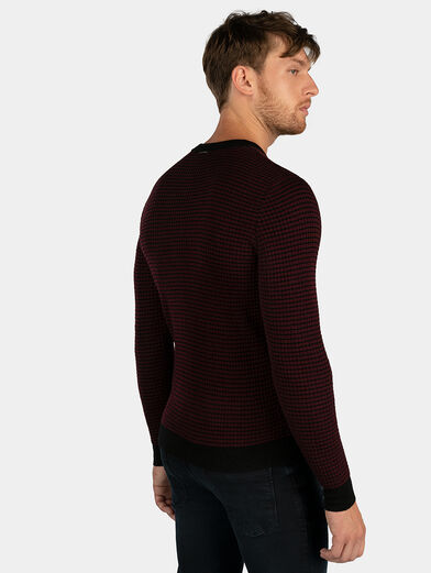 Checked sweater in bordeaux - 3