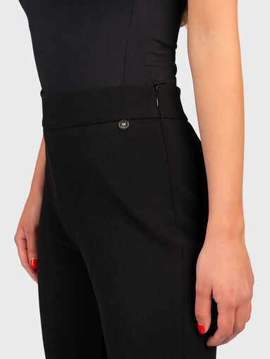 Black trousers - 3