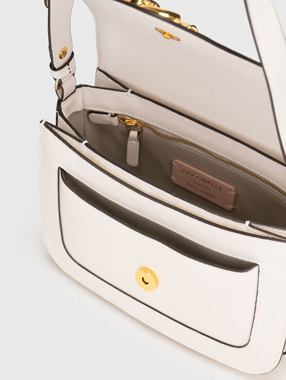 Leather crossbody bag with gold details - 6
