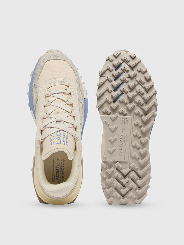 Brown sports shoes - 6