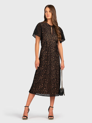 Midi dress with lace - 5