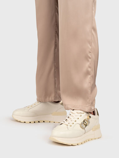 Sports pants with darts  - 4