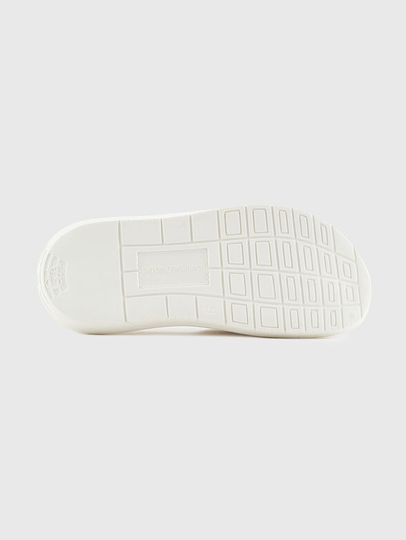 Slippers with logo detail - 4