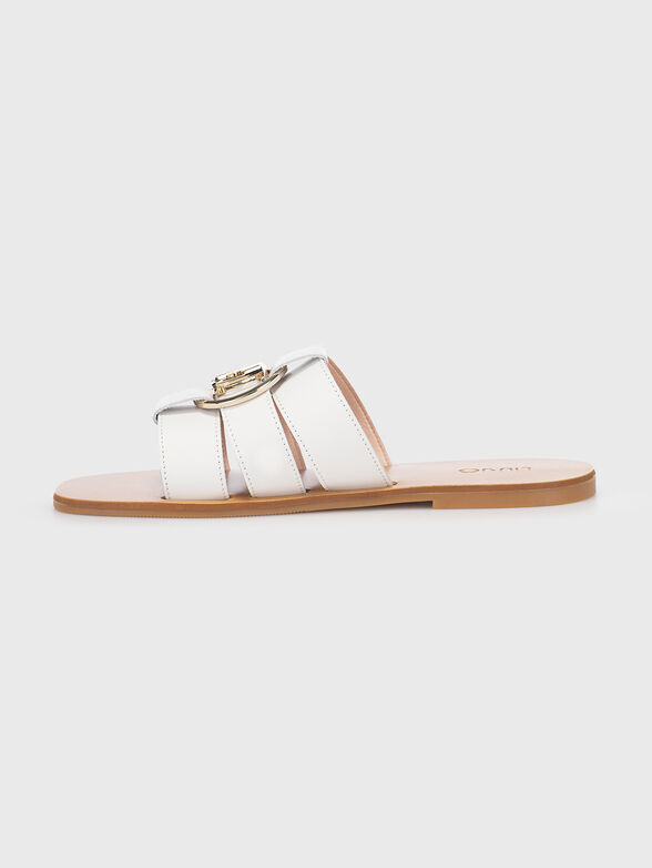 SABA slippers in white  - 4