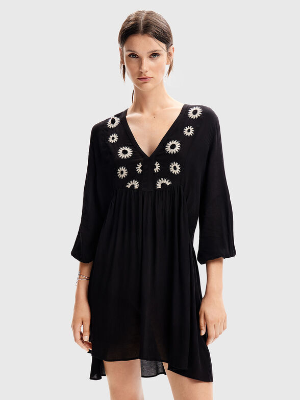 Dress with embroidered elements - 1