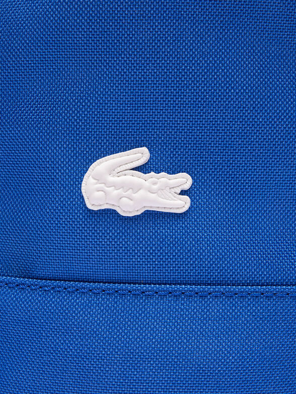 Blue backpack with contrasting logo - 5