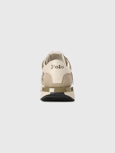 Sneakers with a logo detail - 3