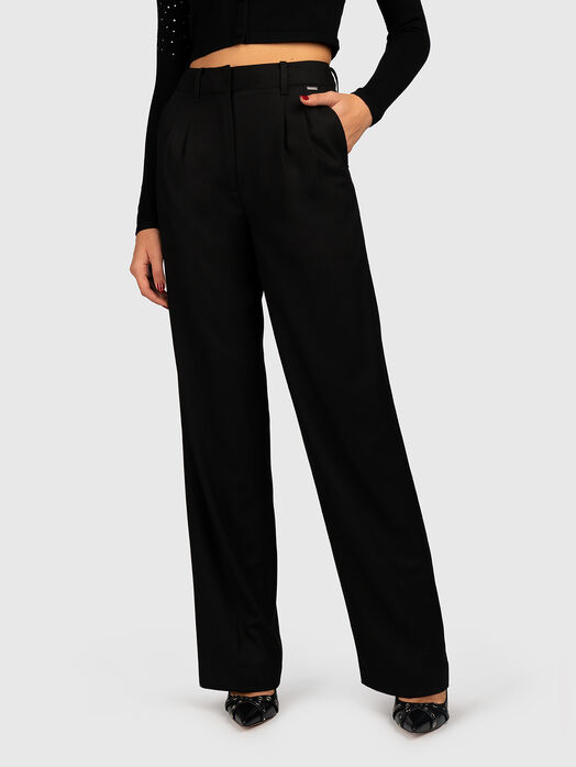 DORIS straight trousers in black 