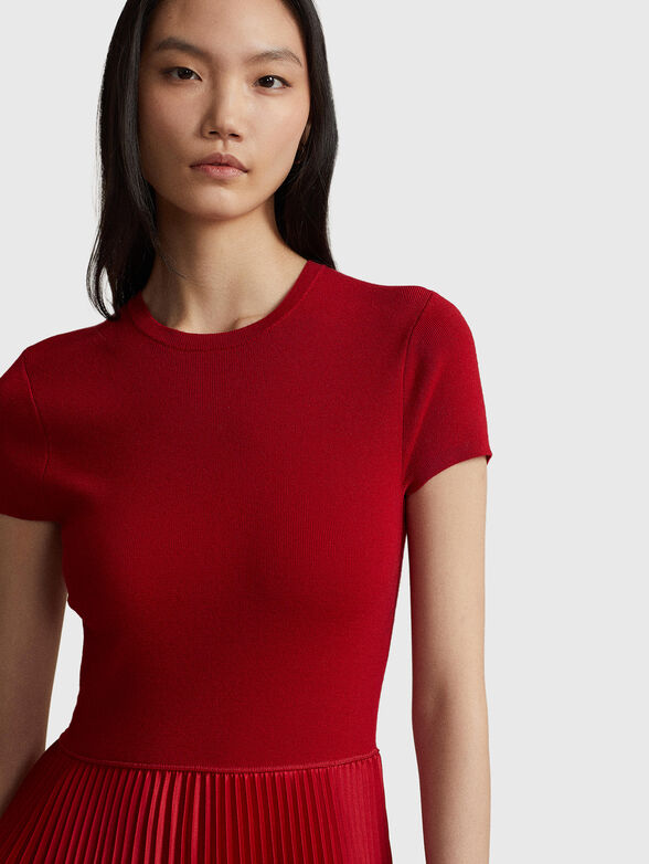 Red pleated dress - 3