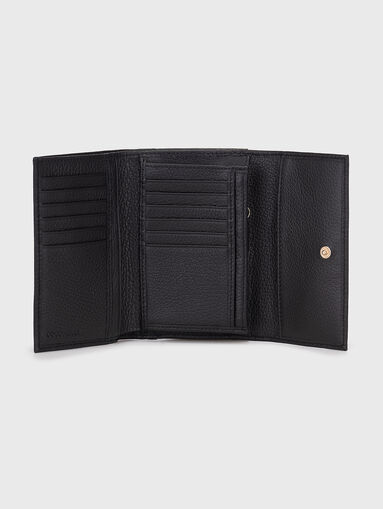 Leather wallet in beige - 3