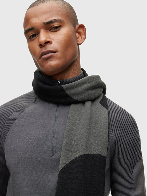 Contrast-logo scarf - 3