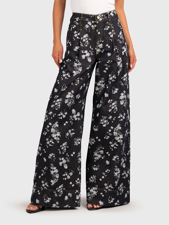 Wide leg jeans with floral print - 1