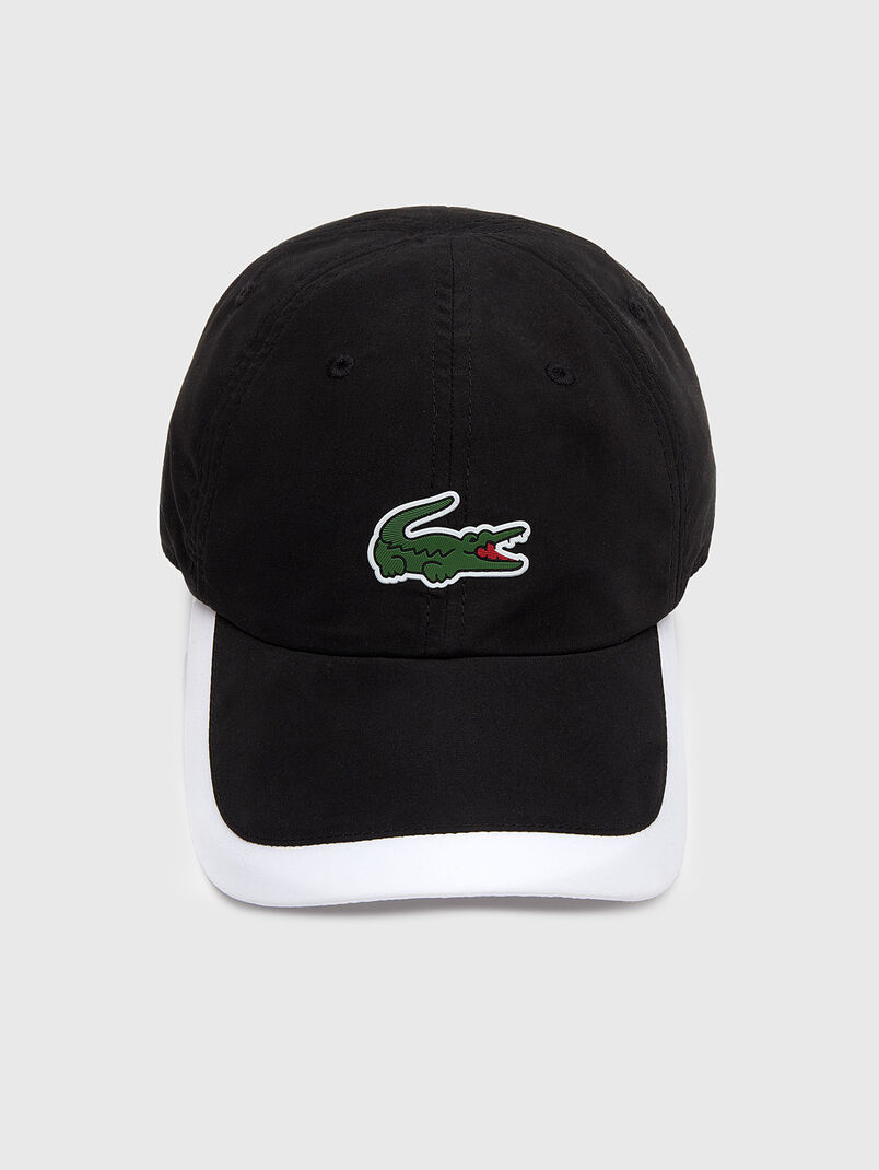 Black hat with visor and logo detail - 3
