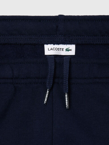 Sports trousers with logo - 4