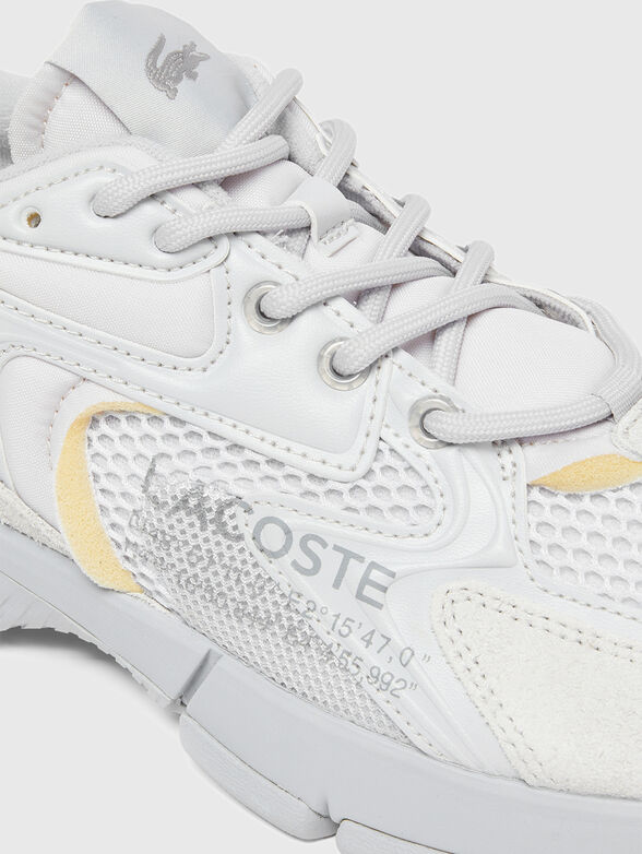 Sports shoes with logo detail - 3