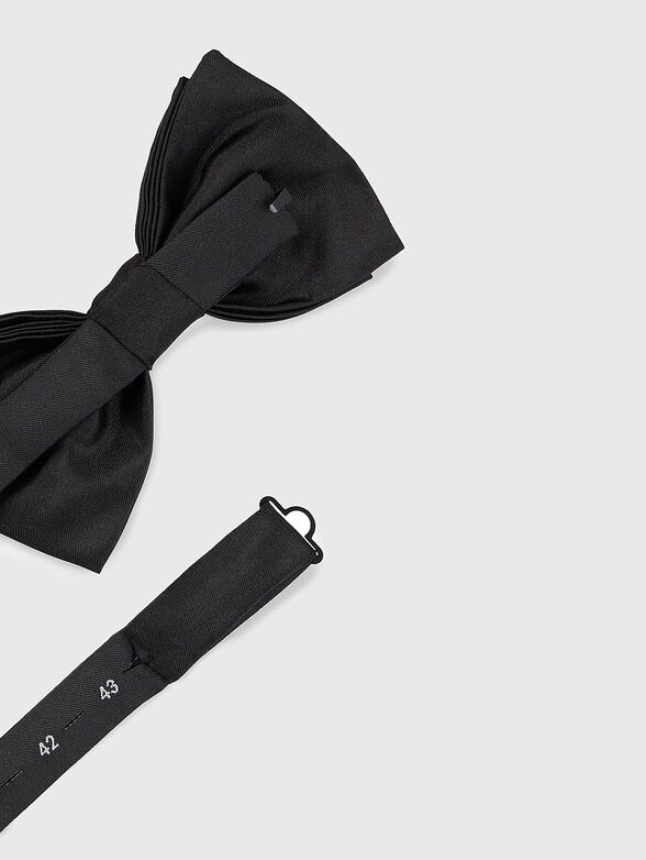 Silk bow tie in black color - 3