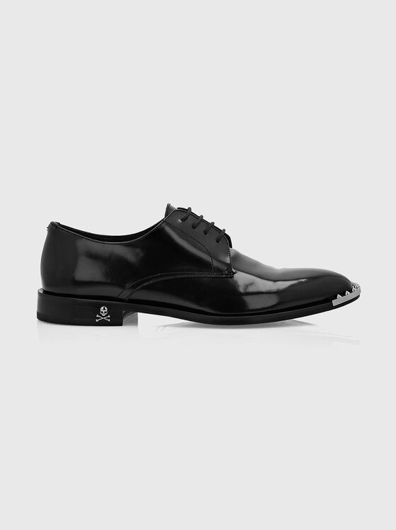 Черни Дерби обувки с метални акценти - 1