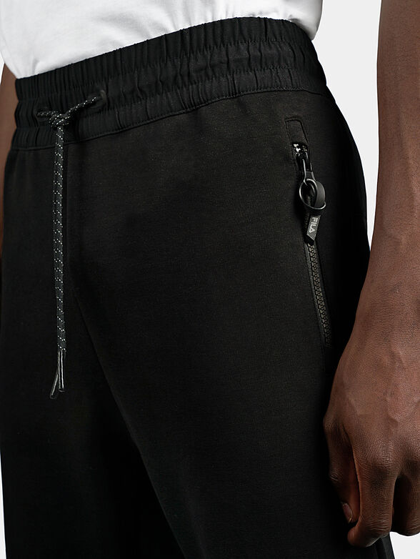 FIONN Joggers with leather logo print - 2