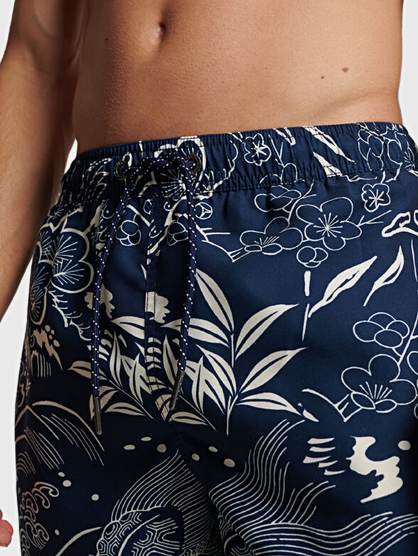 VINTAGE HAWAIIAN beach shorts with floral print - 4