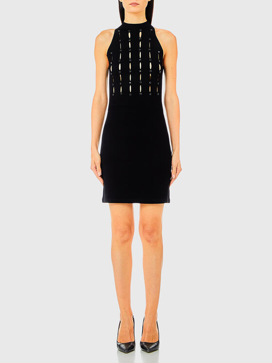 Рокля с акцентни изрязвания и кристали - 1