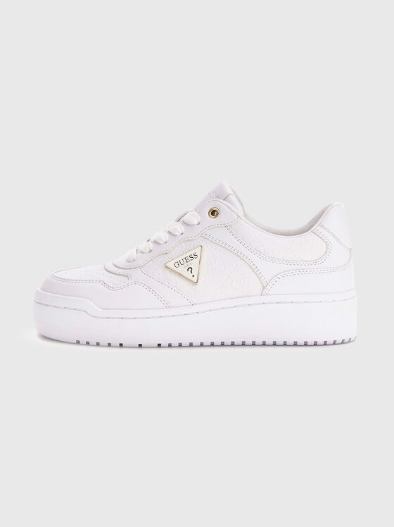 Спортни обувки MIRAM с триъгълно лого - 1