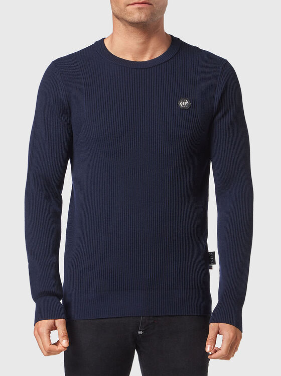 Beige sweater with oval neckline  - 1