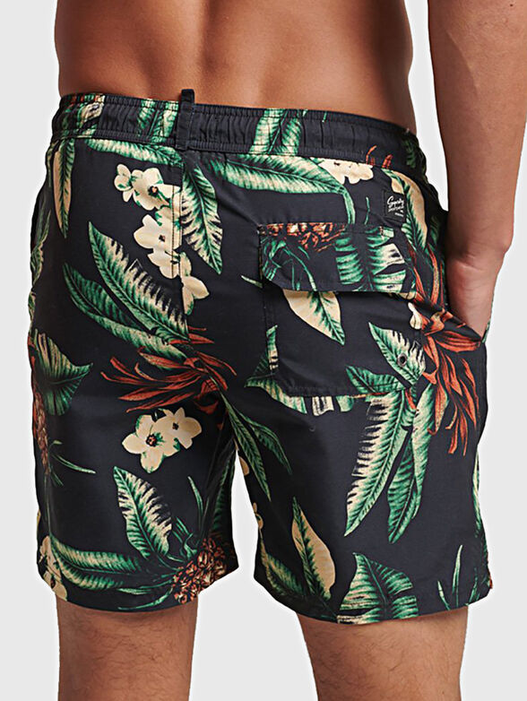 VINTAGE HAWAIIAN beach shorts with floral print - 2