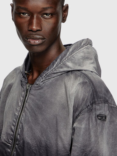 Hooded jacket with logo - 3