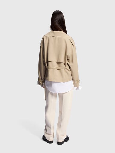 Short trench coat with an accent belt - 3