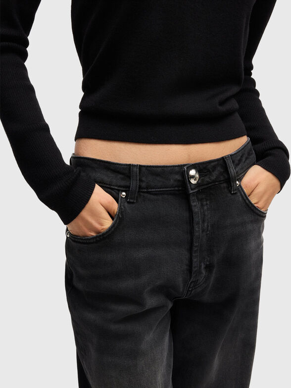 Black jeans - 2