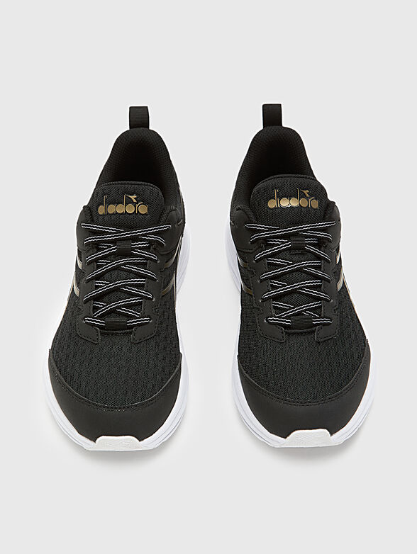 SNIPE W sports shoes with gold accents - 6