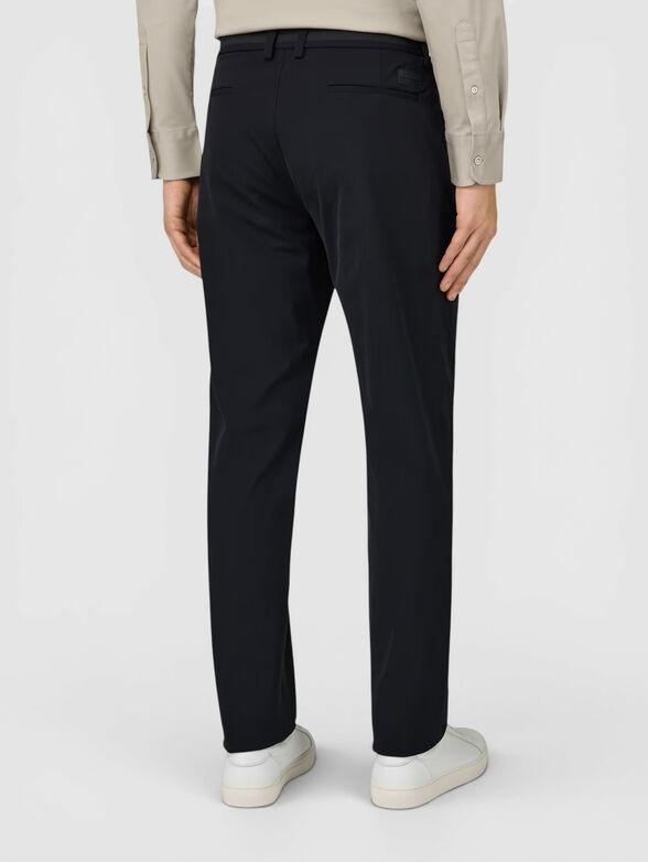 Straight-leg trousers with pockets - 2