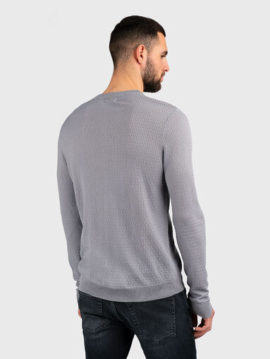 Sweater from viscose blend - 3